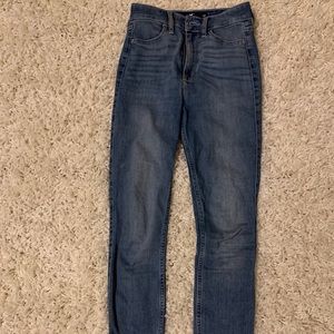 hollister ultra high rise skinny jean